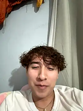 FresitAlexit0 online show from 11/10/25, 06:56