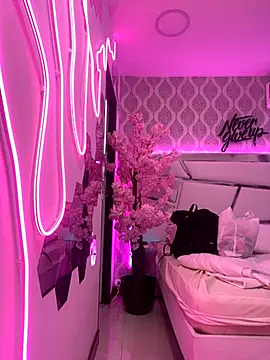 DevoraCarther online show from 10/23/25, 11:53