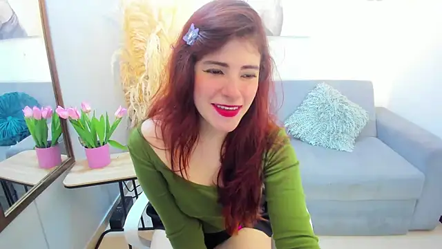 Snapshot of AmberPixie_ chatting on 12/21/25, 01:13 AmberPixie online show from 12/21/25, 01:13