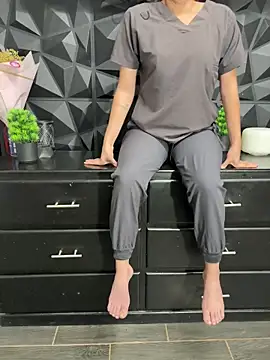 celia-hot online show from 10/21/25, 05:19