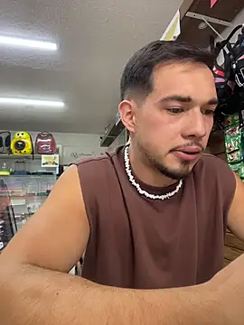 Leonardmoppet online show from 11/16/25, 09:20