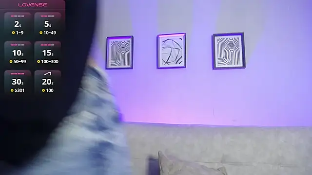 Sweet Bella Valery online show from 11/03/25, 10:10