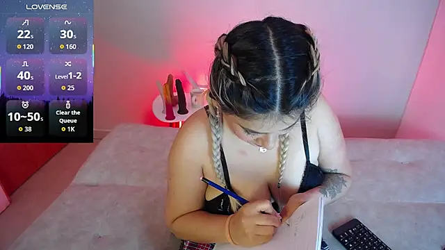 Sweet Bella Valery online show from 12/21/25, 12:40