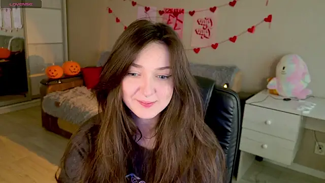 BellaSink online show from 11/07/25, 05:29