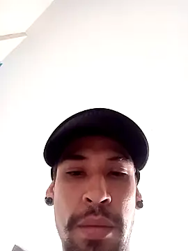 MaxHuston online show from 02/13/26, 05:20