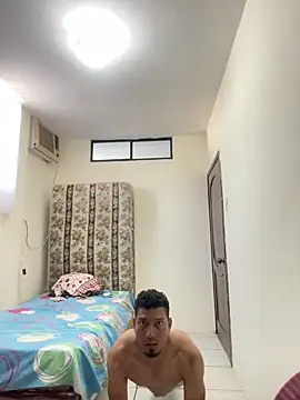 Christian120794z online show from 03/18/26, 10:46