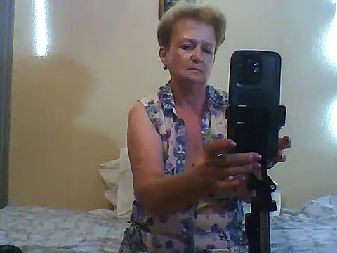 Snapshot of JesykaLove566 chatting on 06/26/26, 06:34 JesykaLove566 online show from 06/26/26, 06:34