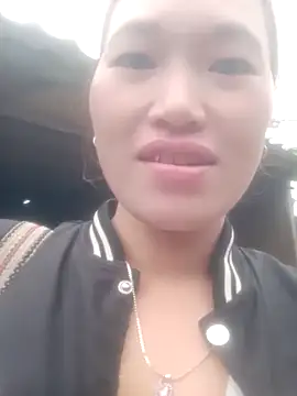 Snapshot of Myzak- chatting on 11/03/25, 11:48 Myzak- online show from 11/03/25, 11:48