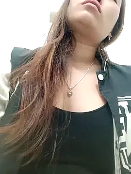 Snapshot of Myzak- chatting on 11/29/25, 10:35 Myzak- online show from 11/29/25, 10:35