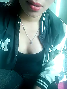 Snapshot of Myzak- chatting on 12/01/25, 01:54 Myzak- online show from 12/01/25, 01:54