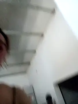 Snapshot of Myzak- chatting on 12/02/25, 10:42 Myzak- online show from 12/02/25, 10:42