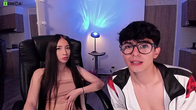 Mikeyvioleta  online show from 02/22/26, 10:03