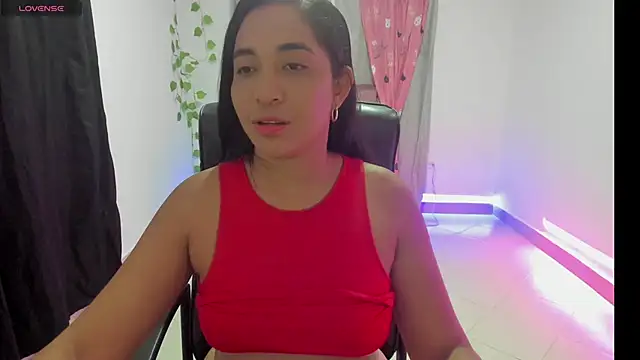 Snapshot of Kruela chatting on 04/28/26, 04:50 Kruela online show from 04/28/26, 04:50