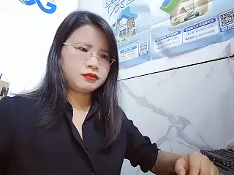 Rose-128 online show from 10/21/25, 01:50