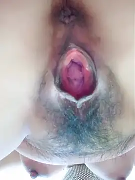 Snapshot of piug321 chatting on 11/09/25, 06:44 piug321 online show from 11/09/25, 06:44