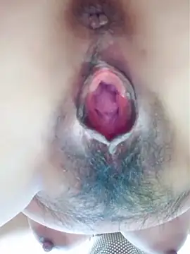 Snapshot of piug321 chatting on 11/22/25, 11:04 piug321 online show from 11/22/25, 11:04