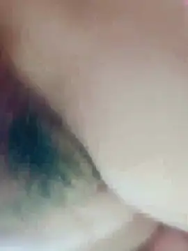 Snapshot of piug321 chatting on 11/25/25, 06:19 piug321 online show from 11/25/25, 06:19