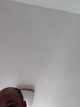 Snapshot of caige8888 chatting on 10/19/25, 05:30 caige8888 online show from 10/19/25, 05:30