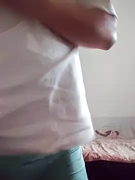 Snapshot of caige8888 chatting on 10/22/25, 06:57 caige8888 online show from 10/22/25, 06:57