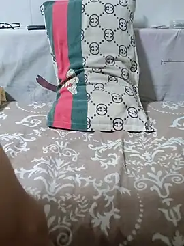 Snapshot of caige8888 chatting on 11/19/25, 10:26 caige8888 online show from 11/19/25, 10:26