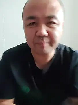 Snapshot of caige8888 chatting on 11/24/25, 01:38 caige8888 online show from 11/24/25, 01:38