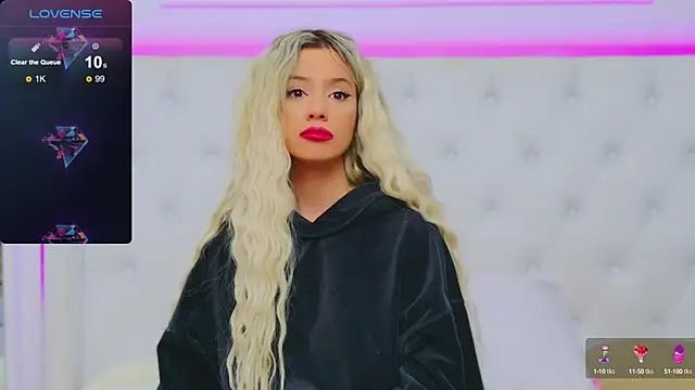 Snapshot of AriannaSins chatting on 01/09/25, 07:29 AriannaSins online show from 01/09/25, 07:29