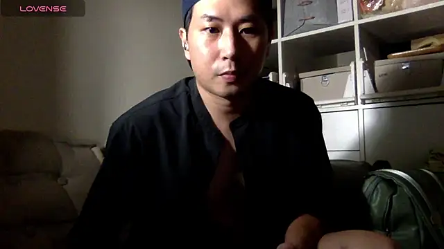 Snapshot of ajixxxxxxxx chatting on 11/04/25, 08:08 ajixxxxxxxx online show from 11/04/25, 08:08