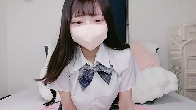 Snapshot of Mirai_oO16Oo chatting on 10/17/25, 10:51 Mirai oO16Oo online show from 10/17/25, 10:51