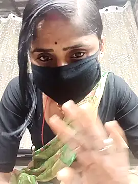 Snapshot of Rajni_chauhan chatting on 03/29/26, 04:29 Rajni chauhan online show from 03/29/26, 04:29