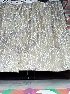 Snapshot of Rajni_chauhan chatting on 04/15/26, 05:09 Rajni chauhan online show from 04/15/26, 05:09