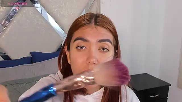 Jessicatorres7 online show from 10/29/25, 02:58