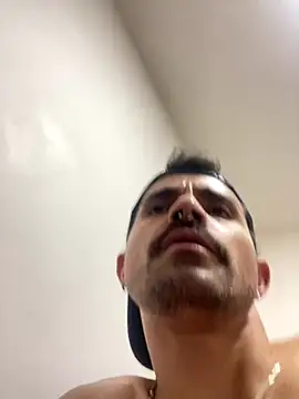 Felipinh19cm online show from 12/14/25, 10:20