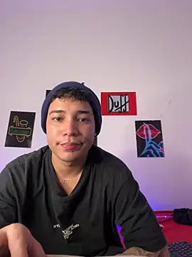 Snapshot of Yeyei77 chatting on 11/23/25, 09:31 Yeyei77 online show from 11/23/25, 09:31