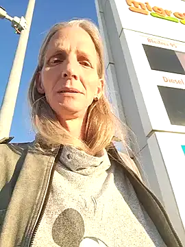 Cheryl F online show from 04/30/26, 05:52