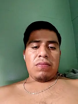 Penelargo1233r online show from 10/19/25, 07:42