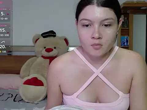 18 girl online show from 10/18/25, 05:54