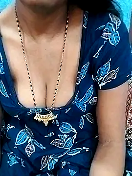 Soniya-hot21 online show from 10/29/25, 06:15