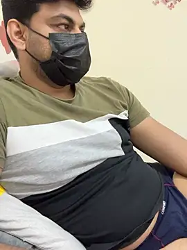 Handsome8677 online show from 01/11/26, 07:46