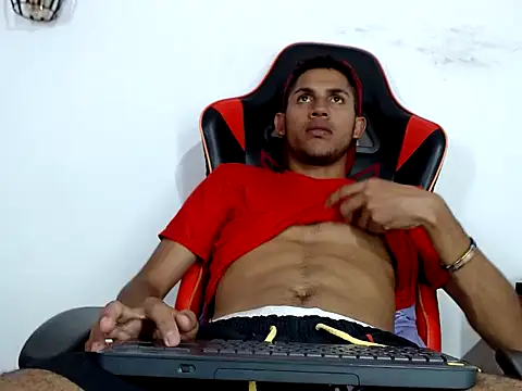 sexy latin cum online show from 10/18/25, 11:16