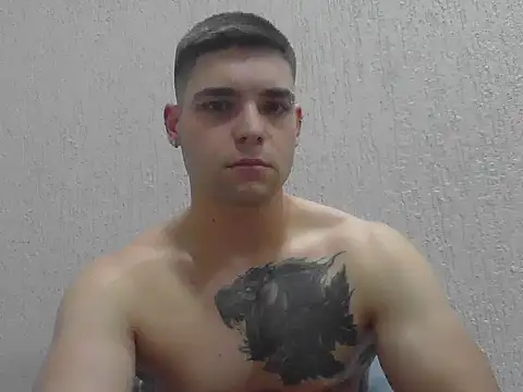 Zure-xxx online show from 11/14/25, 07:56