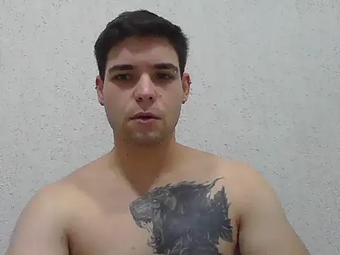 Snapshot of Zure-xxx chatting on 02/14/26, 08:11 Zure-xxx online show from 02/14/26, 08:11