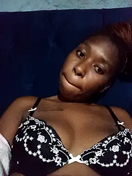 Snapshot of sexysmalldaily04 chatting on 10/31/25, 07:15 sexysmalldaily04 online show from 10/31/25, 07:15