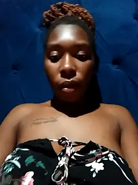 Snapshot of sexysmalldaily04 chatting on 11/08/25, 05:56 sexysmalldaily04 online show from 11/08/25, 05:56