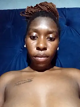 Snapshot of sexysmalldaily04 chatting on 11/13/25, 08:41 sexysmalldaily04 online show from 11/13/25, 08:41