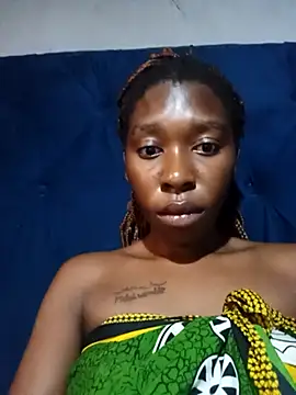 Snapshot of sexysmalldaily04 chatting on 11/16/25, 09:15 sexysmalldaily04 online show from 11/16/25, 09:15