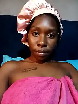 Snapshot of sexysmalldaily04 chatting on 11/24/25, 07:30 sexysmalldaily04 online show from 11/24/25, 07:30