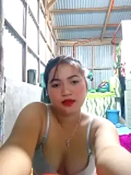 Snapshot of XxxHotCouples4u chatting on 11/13/25, 07:51 XxxHotCouples4u online show from 11/13/25, 07:51