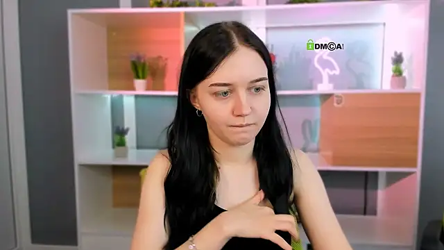 miki ti online show from 02/25/26, 08:24