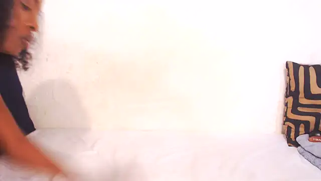 Snapshot of TallEbonyBabe chatting on 02/20/26, 06:26 TallEbonyBabe online show from 02/20/26, 06:26