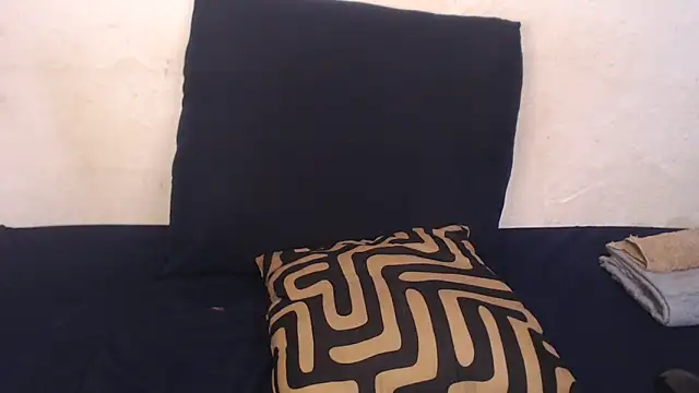 Snapshot of TallEbonyBabe chatting on 03/30/26, 02:40 TallEbonyBabe online show from 03/30/26, 02:40